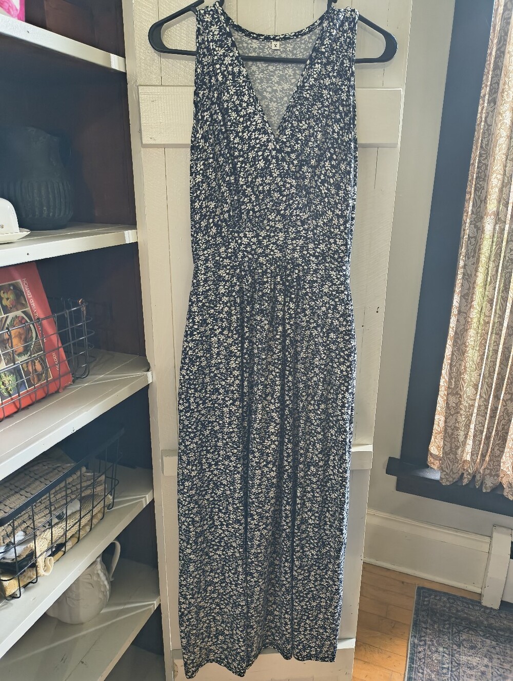 Black Floral Sleeveless Maxi Dress